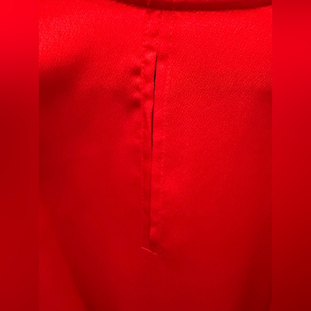 NWT Zac & Rachel Red Tie Front 3/4 Sleeve Blouse - Size M - Picture 3 of 13